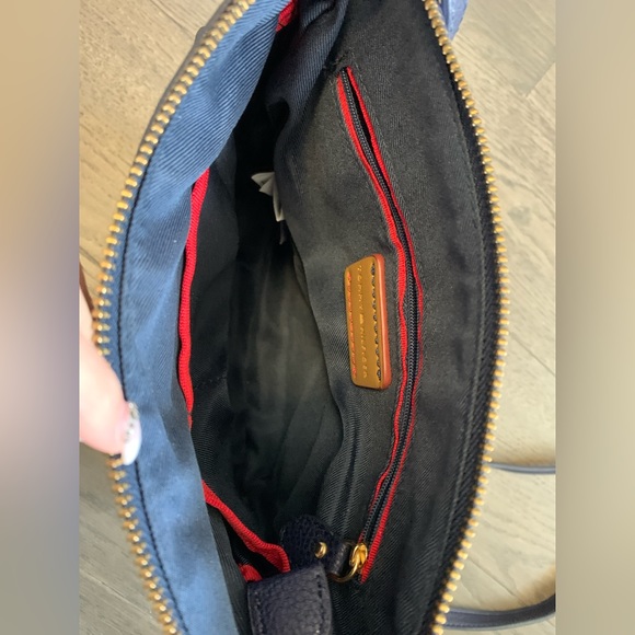 Tommy Hilfiger Cross Body Bag in Navy - Picture 7 of 13